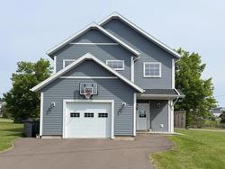 25 Miller Street  East Royalty, PE C1C 1E7