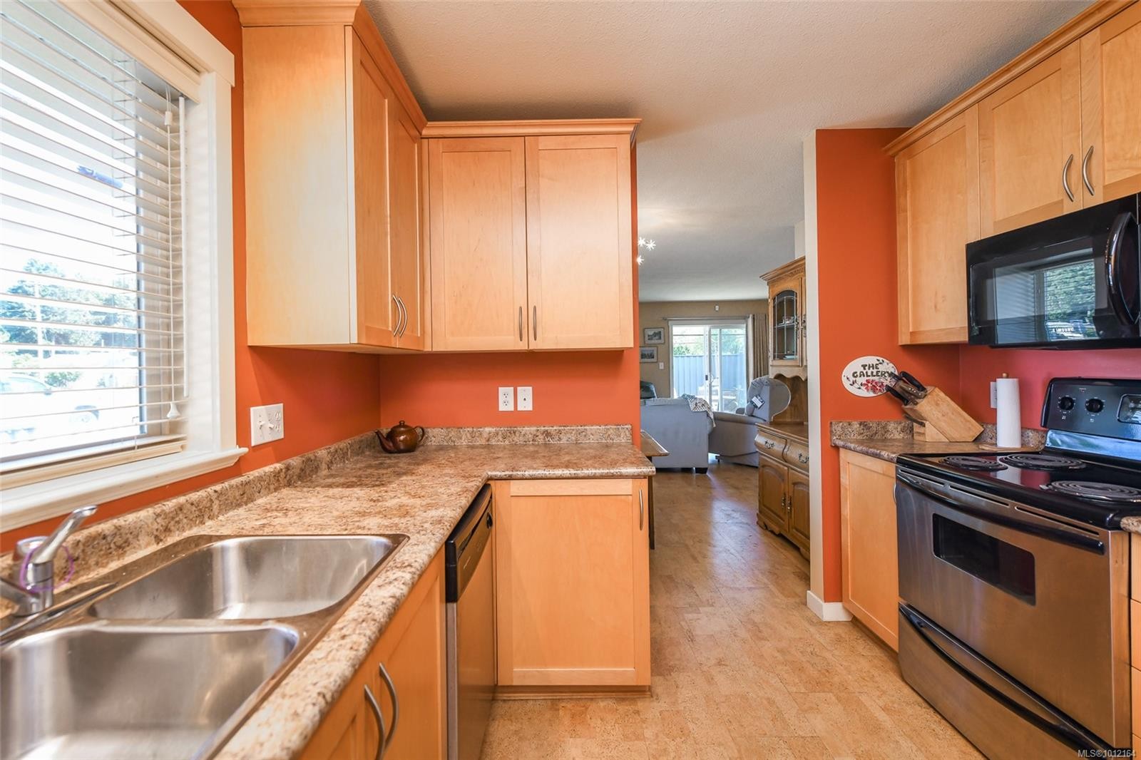 1-1050 8Th St, Courtenay, BC