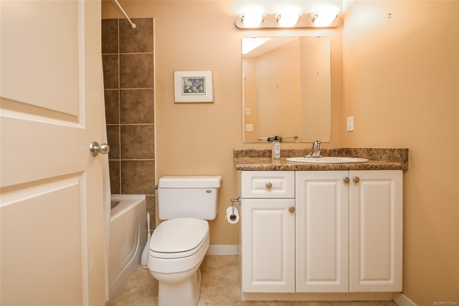 1-1050 8Th St, Courtenay, BC