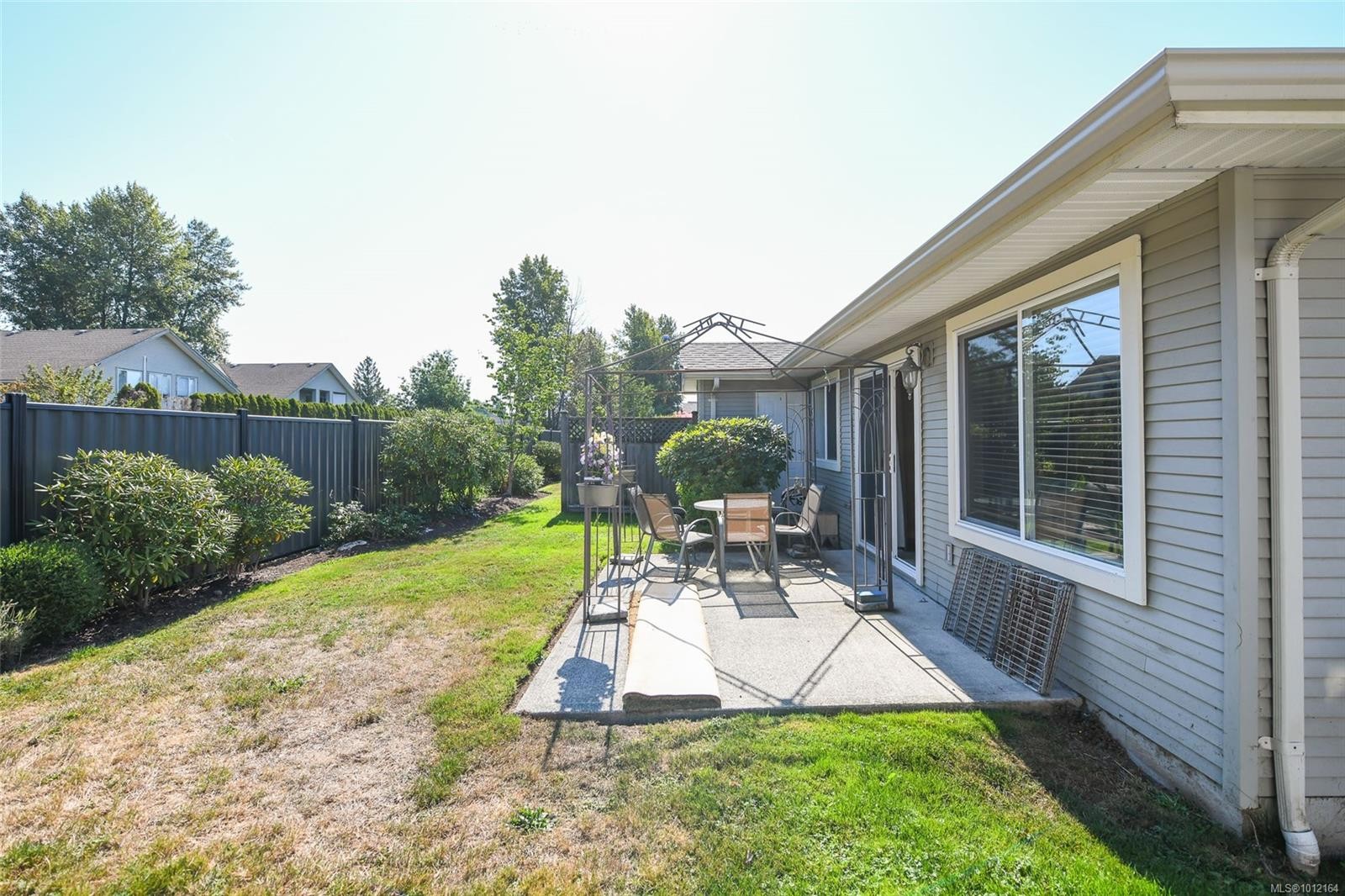 1-1050 8Th St, Courtenay, BC