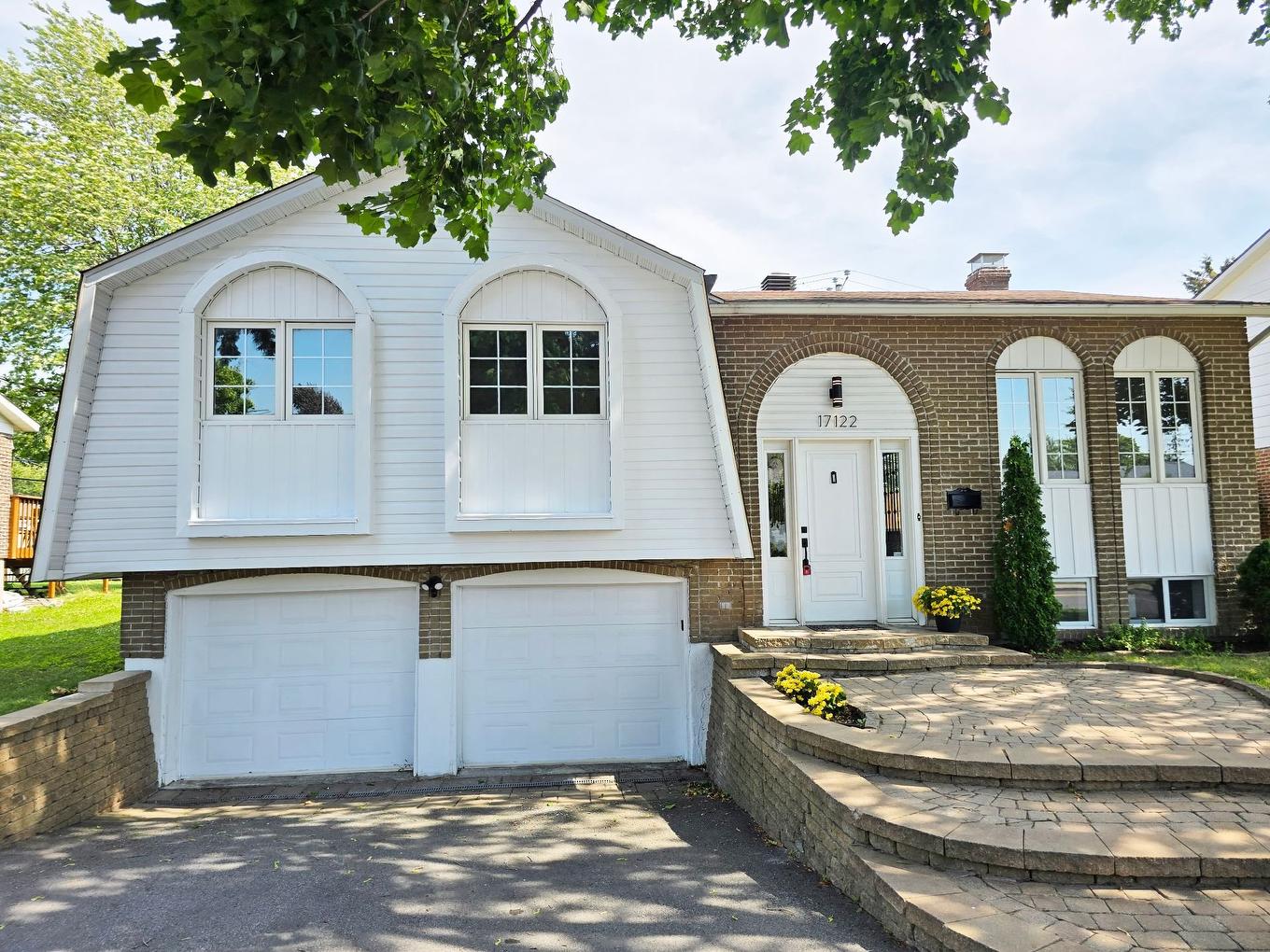 Exterior - 17122 Boul. Brunswick, Kirkland, QC - Outdoor With Facade