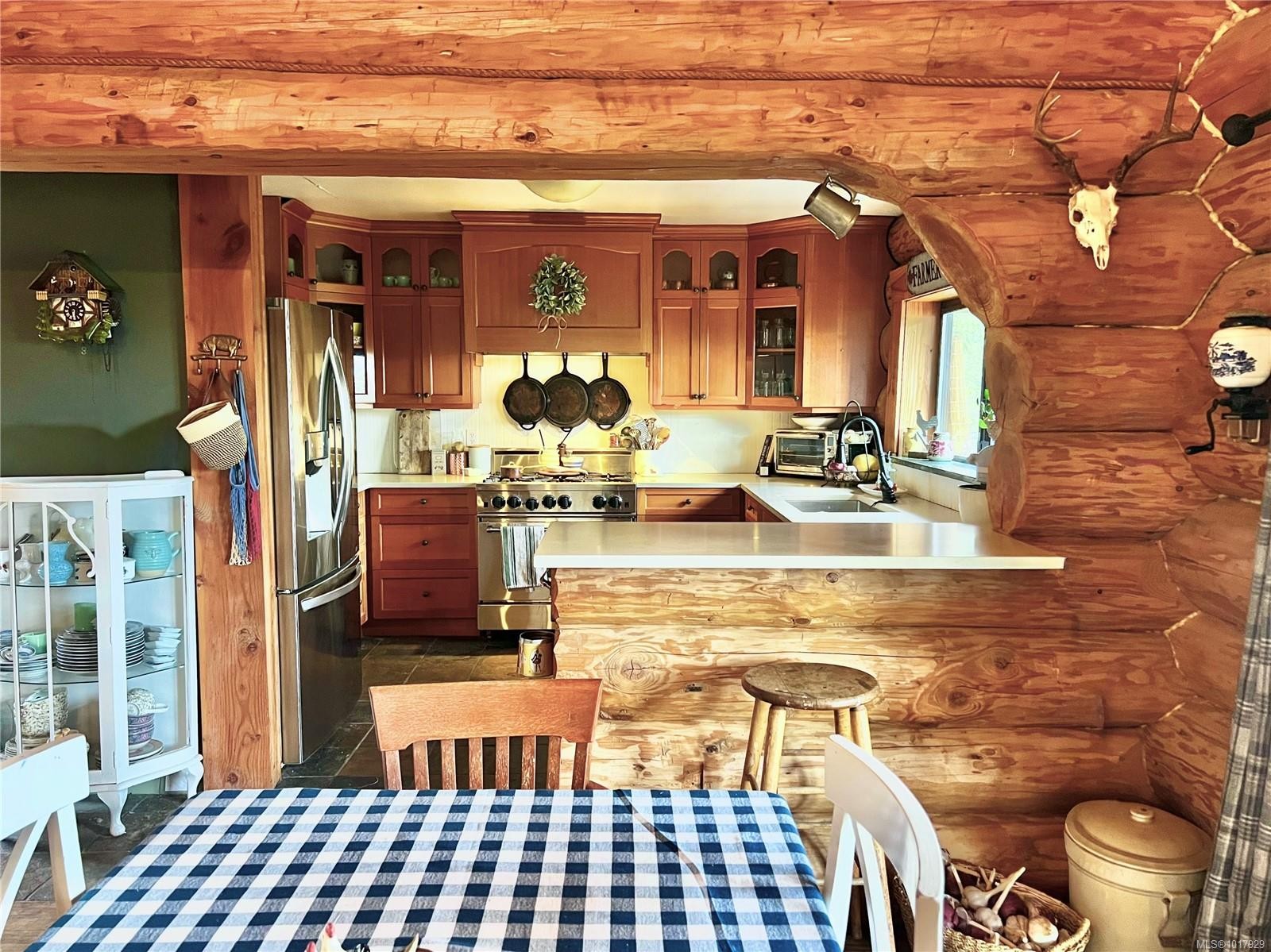 6645 Hillcrest Rd, Duncan, BC