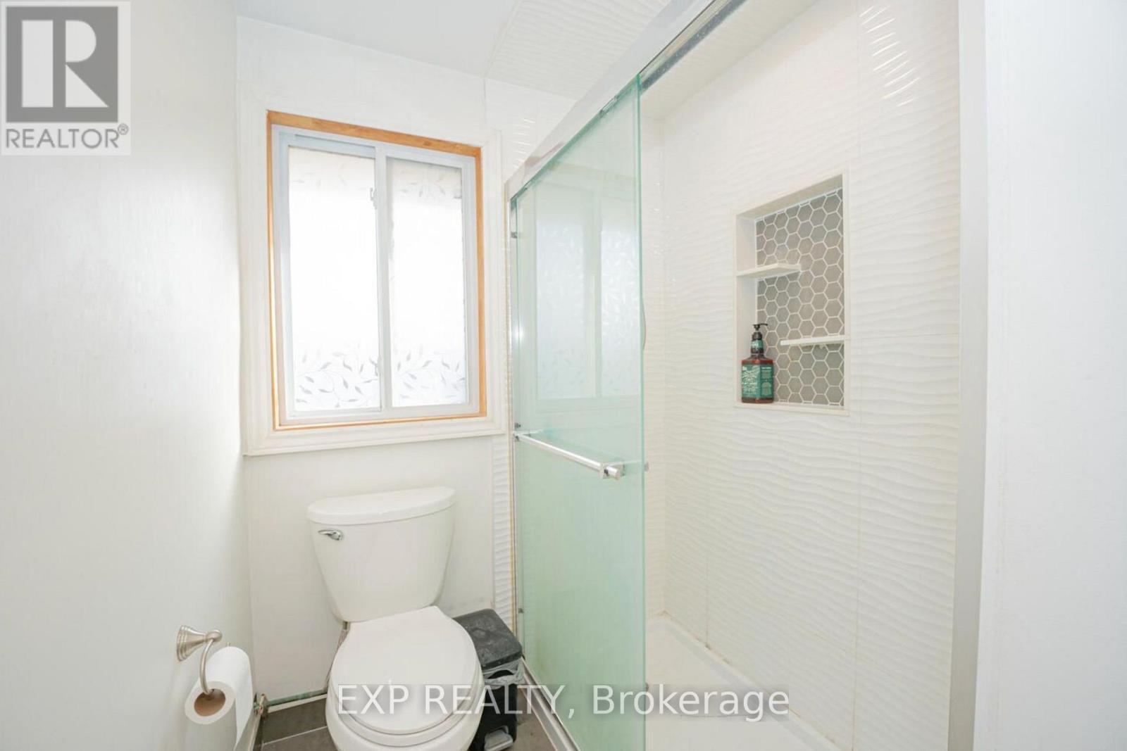 84 Wimbleton Crescent, Kitchener, ON - Indoor Photo Showing Bathroom