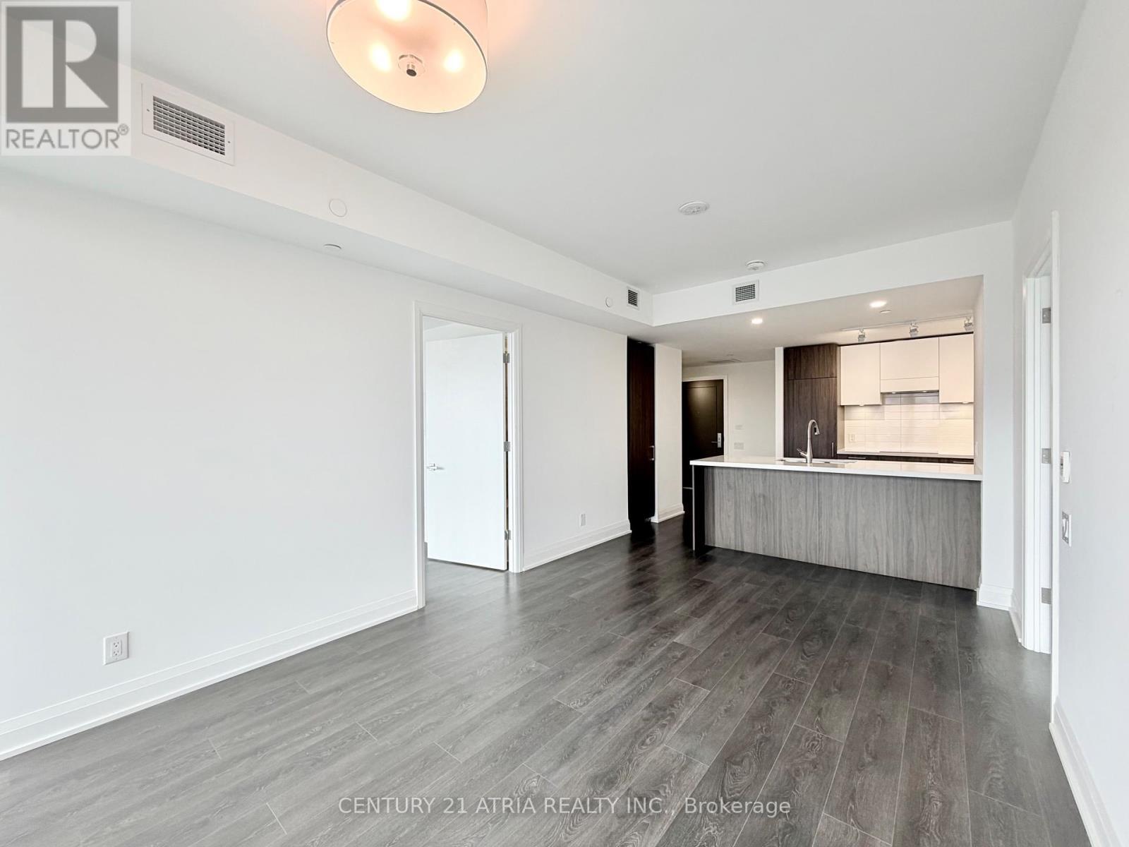 1003 - 33 Frederick Todd Way, Toronto, ON - Indoor Photo Showing Other Room