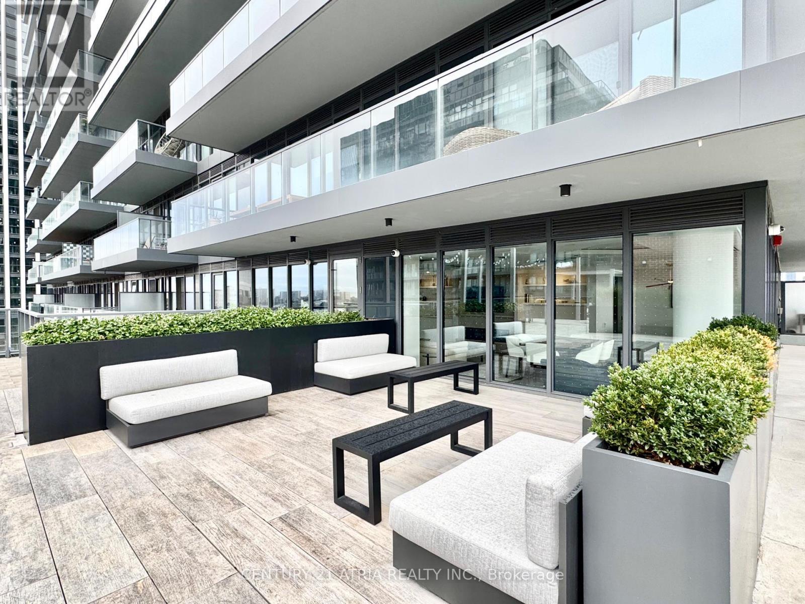 1003 - 33 Frederick Todd Way, Toronto, ON - Outdoor With Exterior