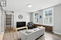 Front Unit - Living Room -