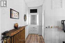 Back Unit - Entrance -