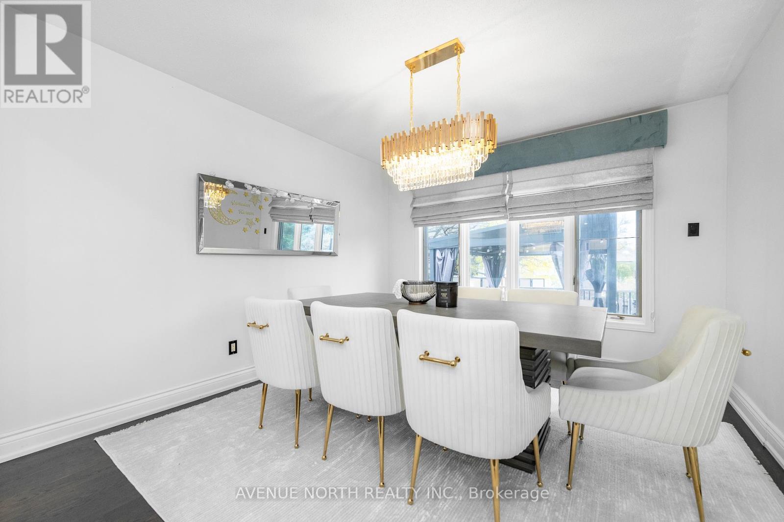 2163 Johnston Road, Ottawa, ON - Indoor Photo Showing Dining Room