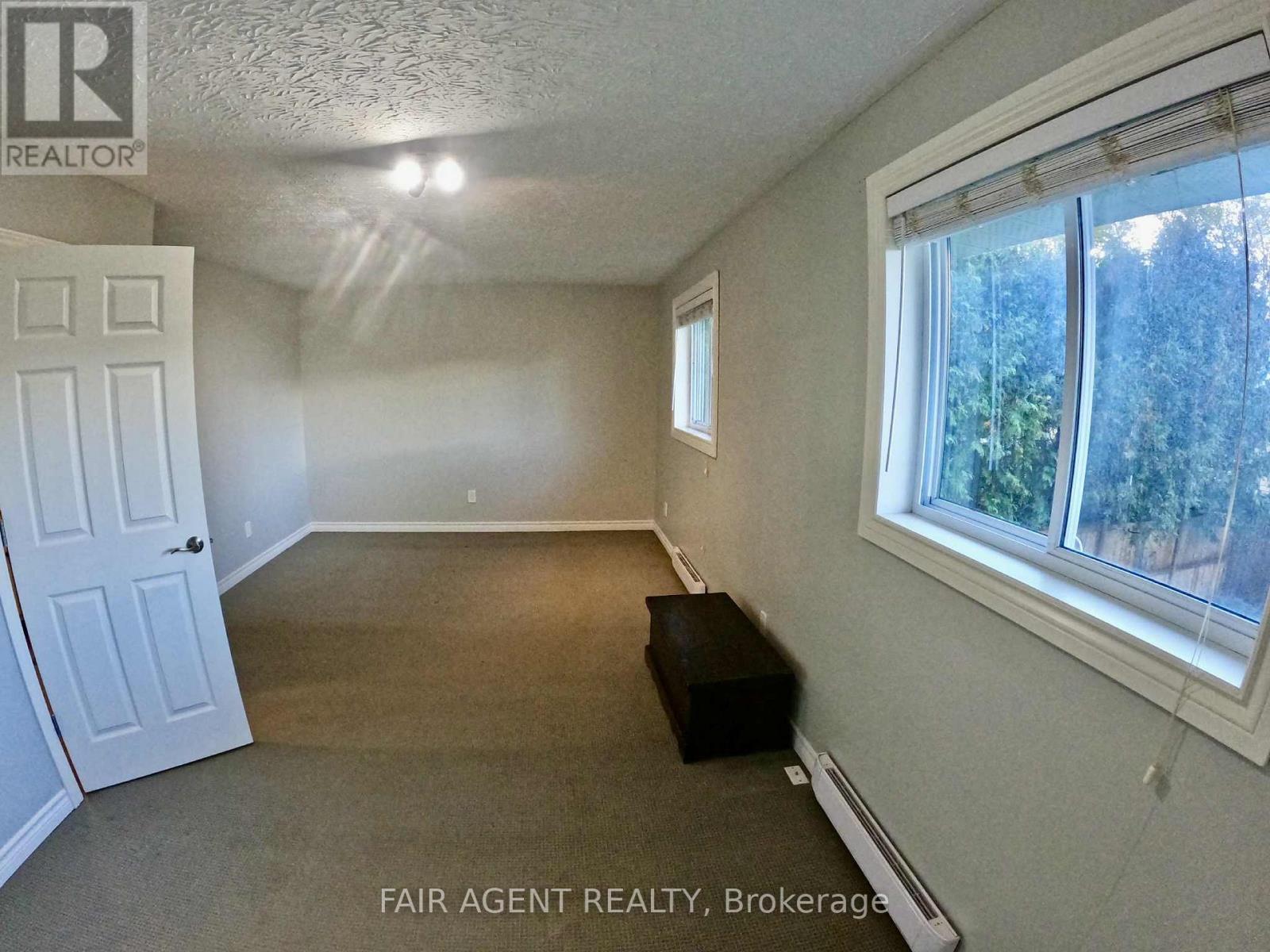 655 Hunter Street, Kincardine, ON - Indoor Photo Showing Other Room