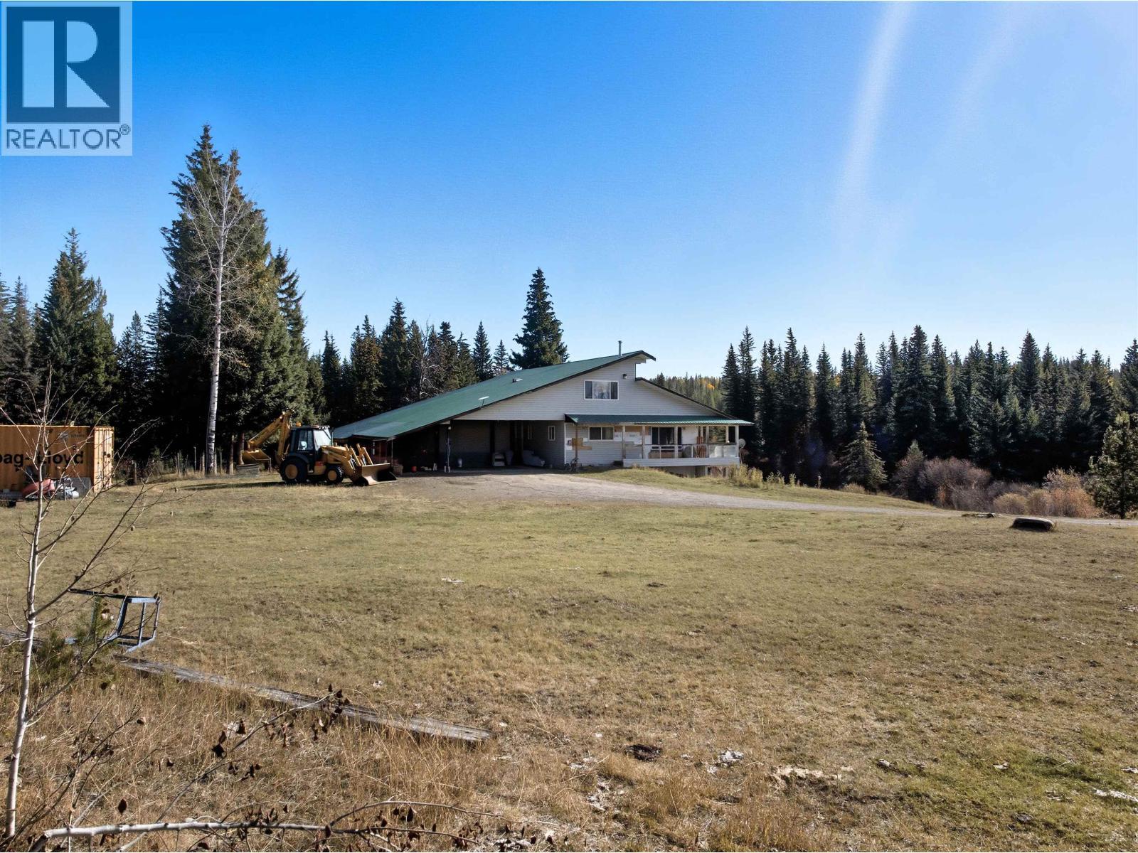 6391 Houseman Road, 100 Mile House, BC - Outdoor