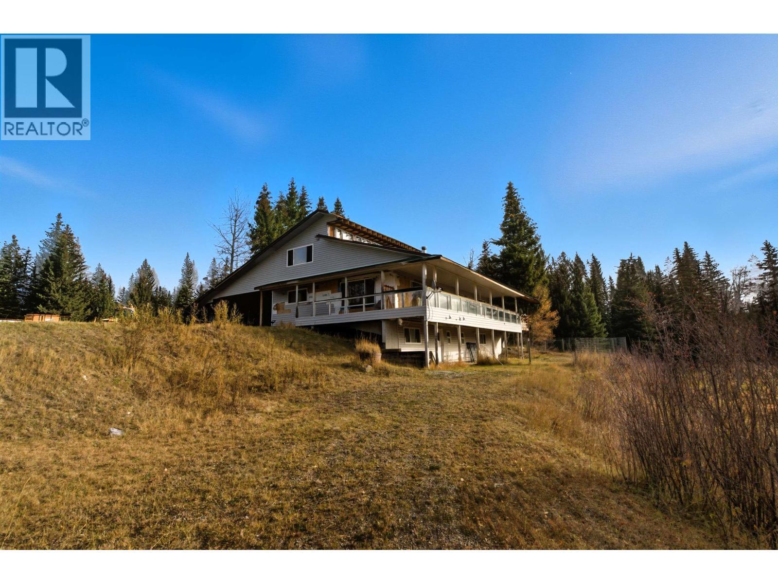 6391 Houseman Road, 100 Mile House, BC - Outdoor With Deck Patio Veranda