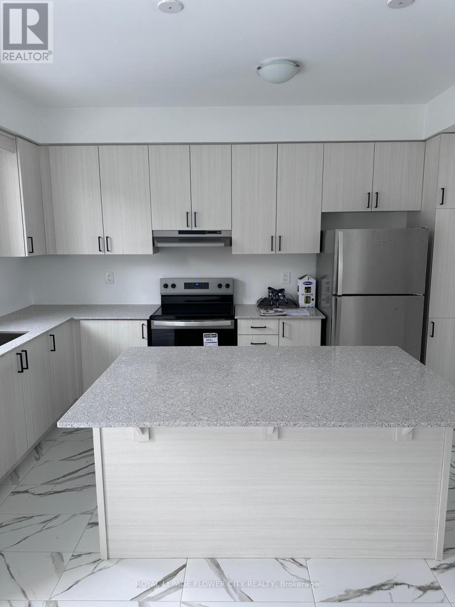 154 Rockface Trail, Caledon, ON - Indoor Photo Showing Kitchen