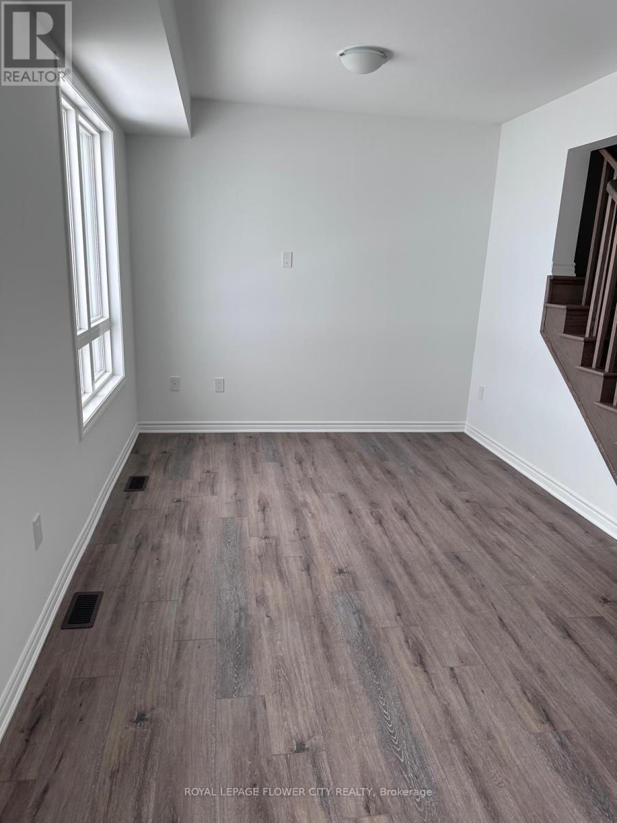 154 Rockface Trail, Caledon, ON - Indoor Photo Showing Other Room