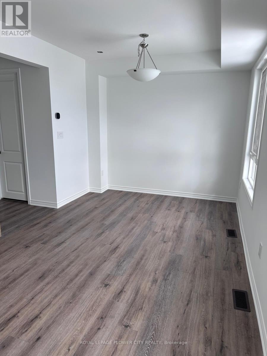 154 Rockface Trail, Caledon, ON - Indoor Photo Showing Other Room