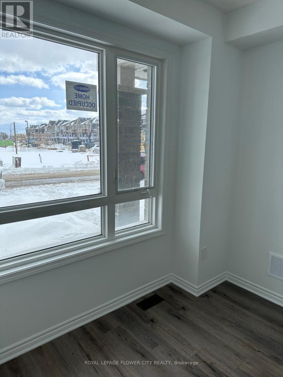 154 Rockface Trail, Caledon, ON - Indoor Photo Showing Other Room