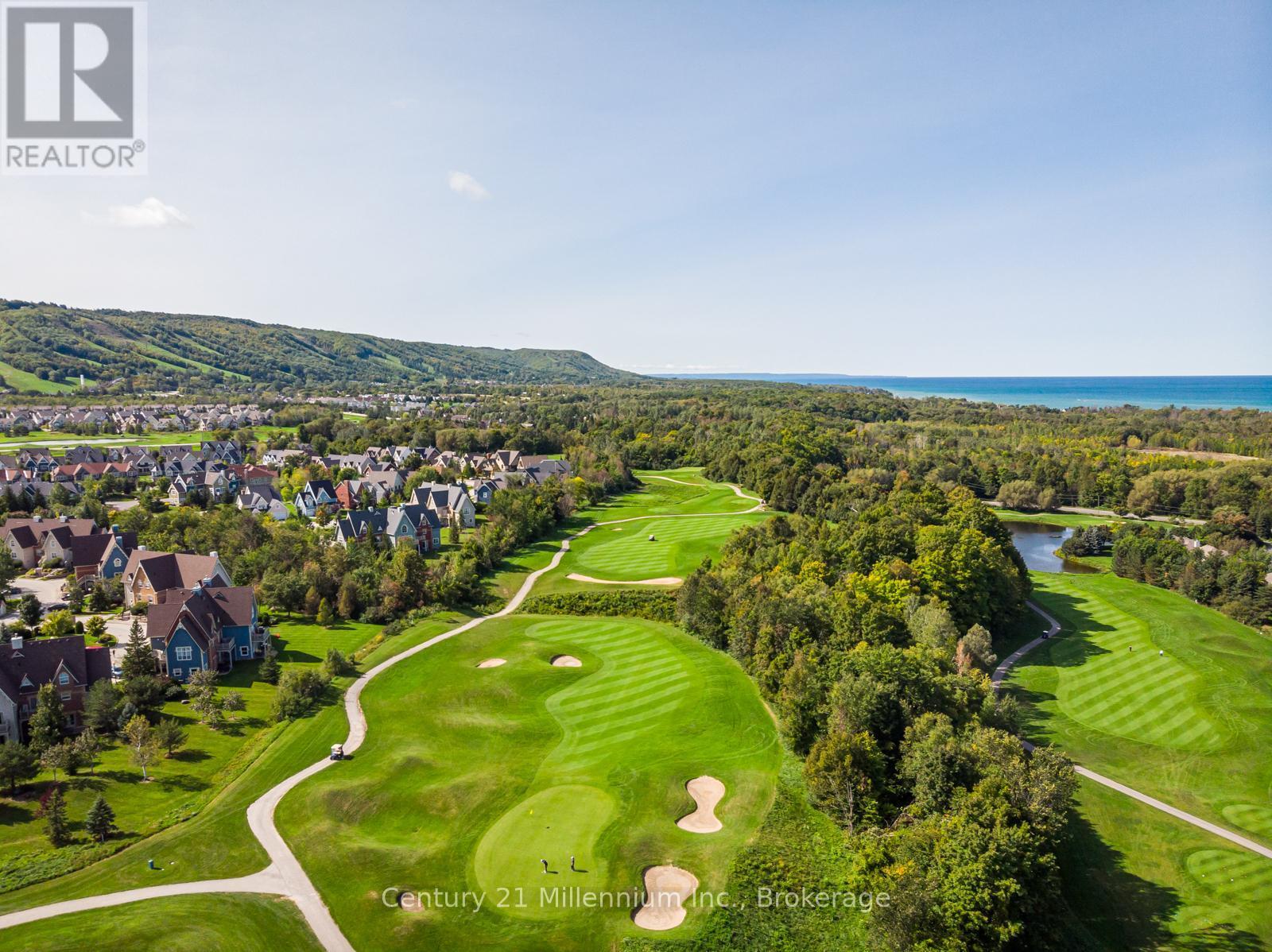 120 - 184 Snowbridge Way, Blue Mountains, ON - Outdoor With View