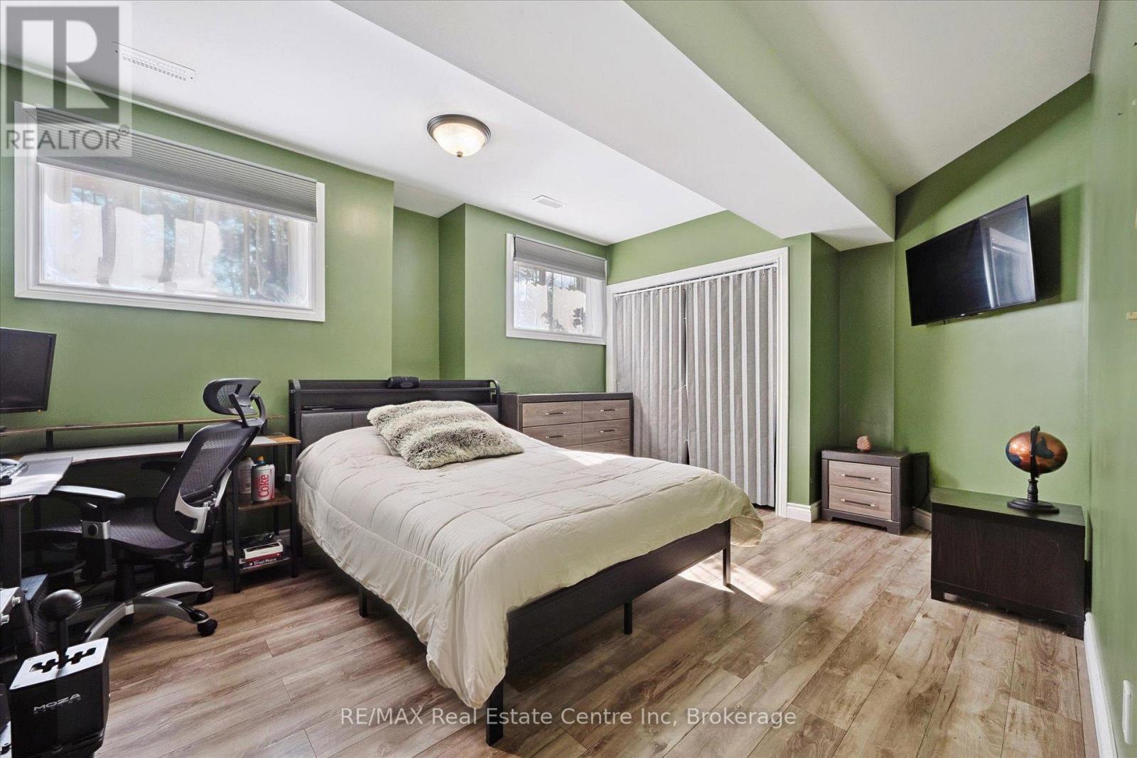 5946 Wellington Rd 86 Road, Woolwich, ON - Indoor