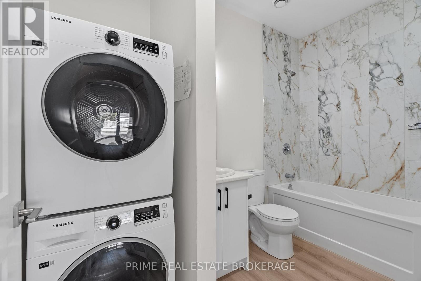 370 William Street, South Huron (Exeter), ON - Indoor Photo Showing Laundry Room