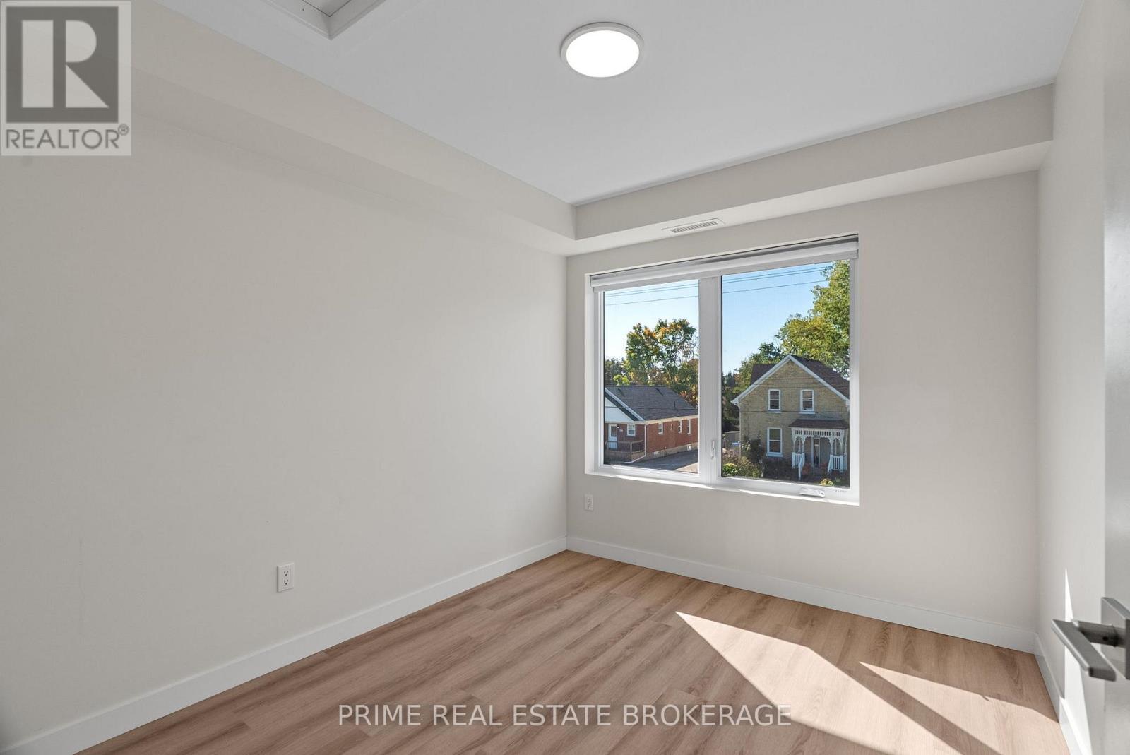 370 William Street, South Huron (Exeter), ON - Indoor Photo Showing Other Room