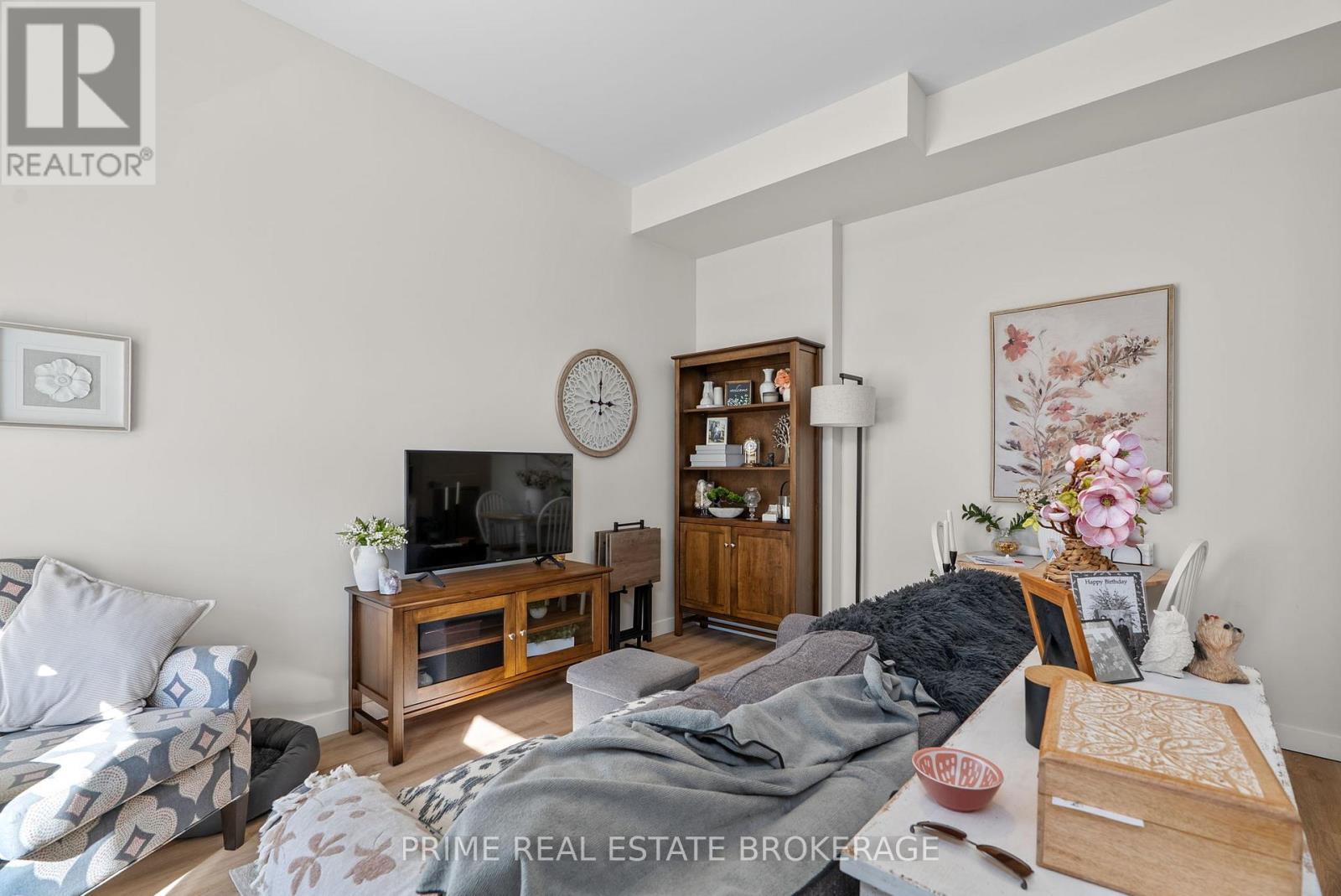 370 William Street, South Huron (Exeter), ON - Indoor