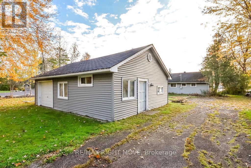 1467 Cunningham Crescent, Severn, ON - Outdoor