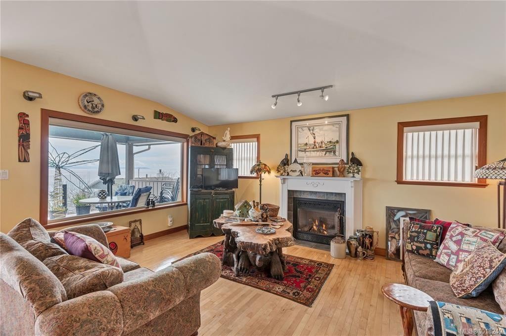 253 Alder St South, Campbell River, BC