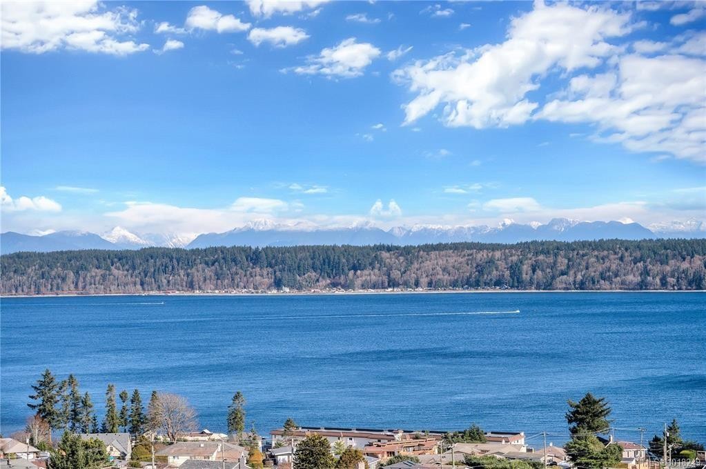 253 Alder St South, Campbell River, BC