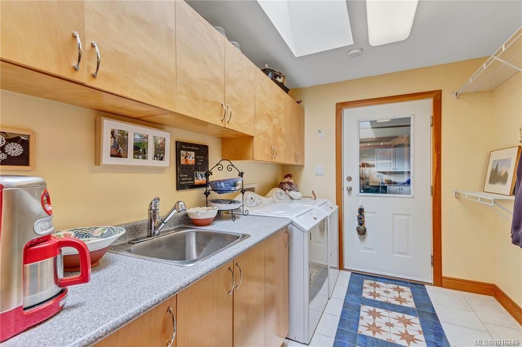 253 Alder St South, Campbell River, BC