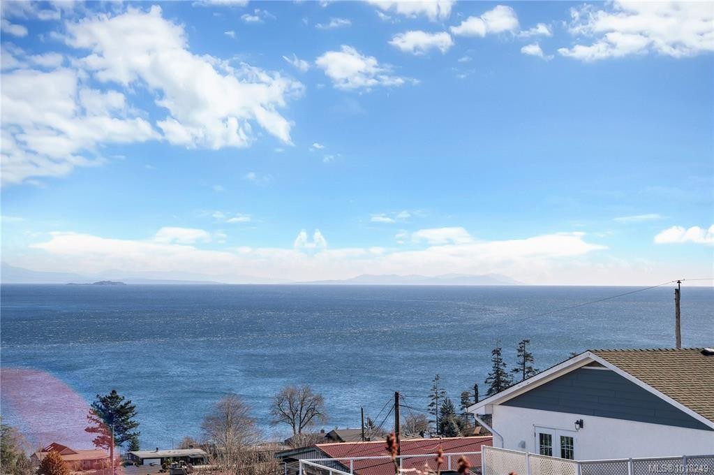 253 Alder St South, Campbell River, BC