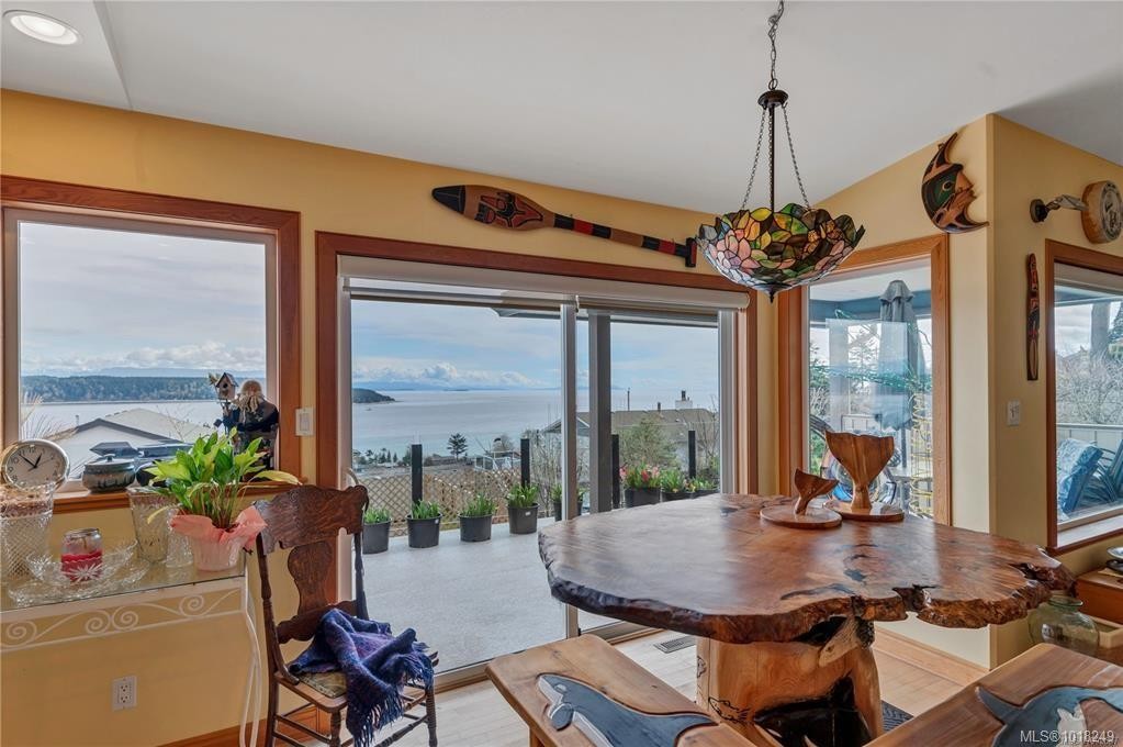 253 Alder St South, Campbell River, BC