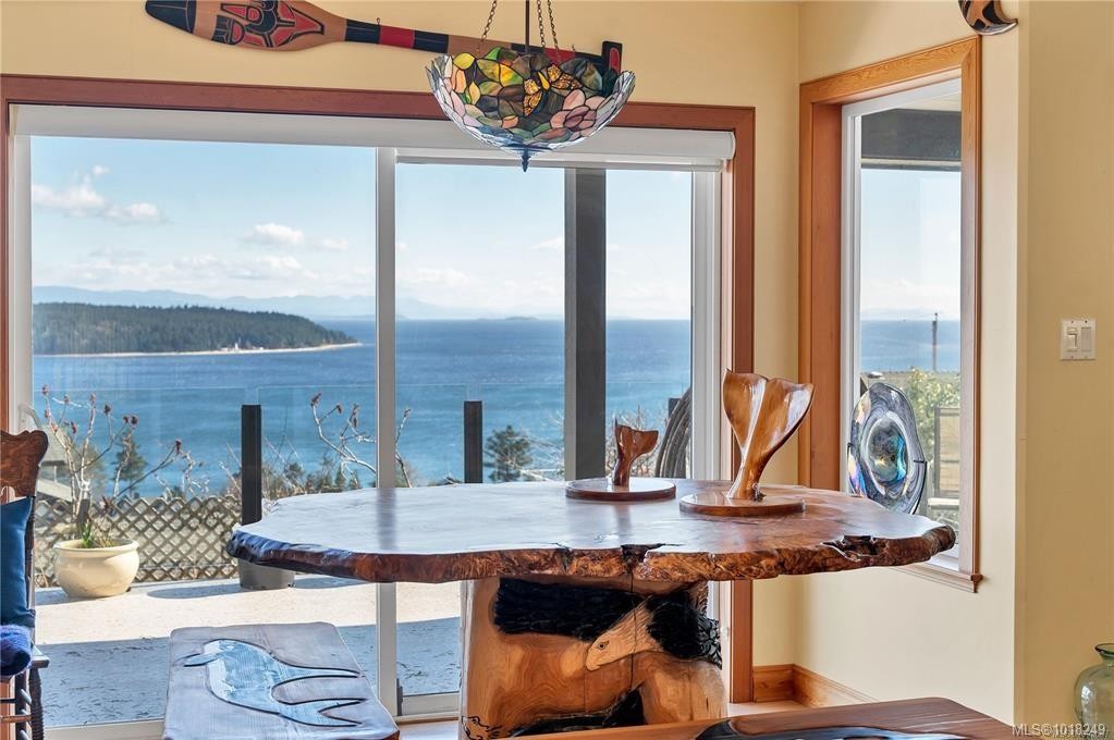 253 Alder St South, Campbell River, BC