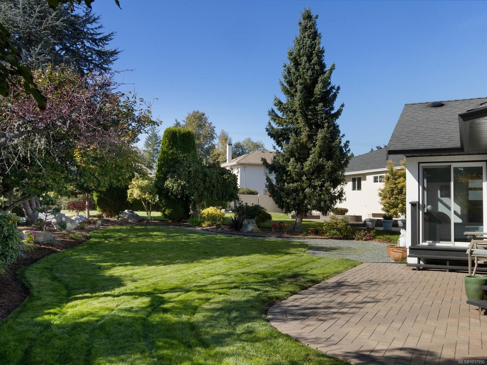 2545 Newman Rd, Central Saanich, BC