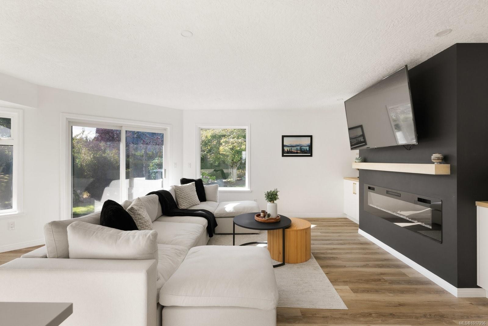 2545 Newman Rd, Central Saanich, BC