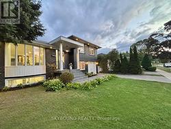 23 DRURY LANE Toronto, ON M9P 1P8