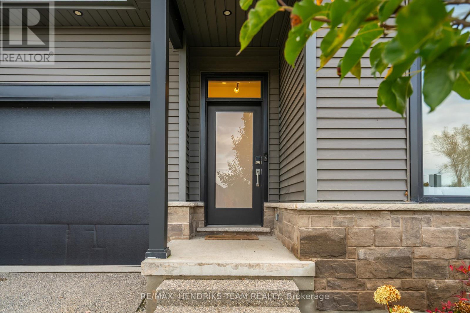 36 - 8974 Willoughby Drive, Niagara Falls (Chippawa), ON - Outdoor