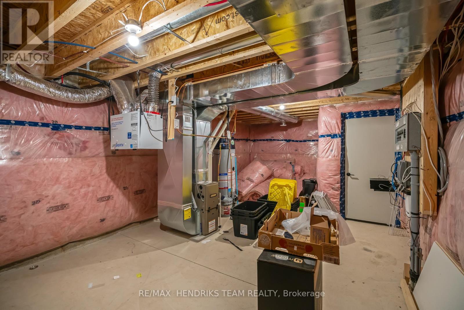 36 - 8974 Willoughby Drive, Niagara Falls (Chippawa), ON - Indoor Photo Showing Basement
