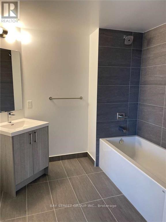 2504 - 77 Mutual Street, Toronto, ON - Indoor Photo Showing Bathroom