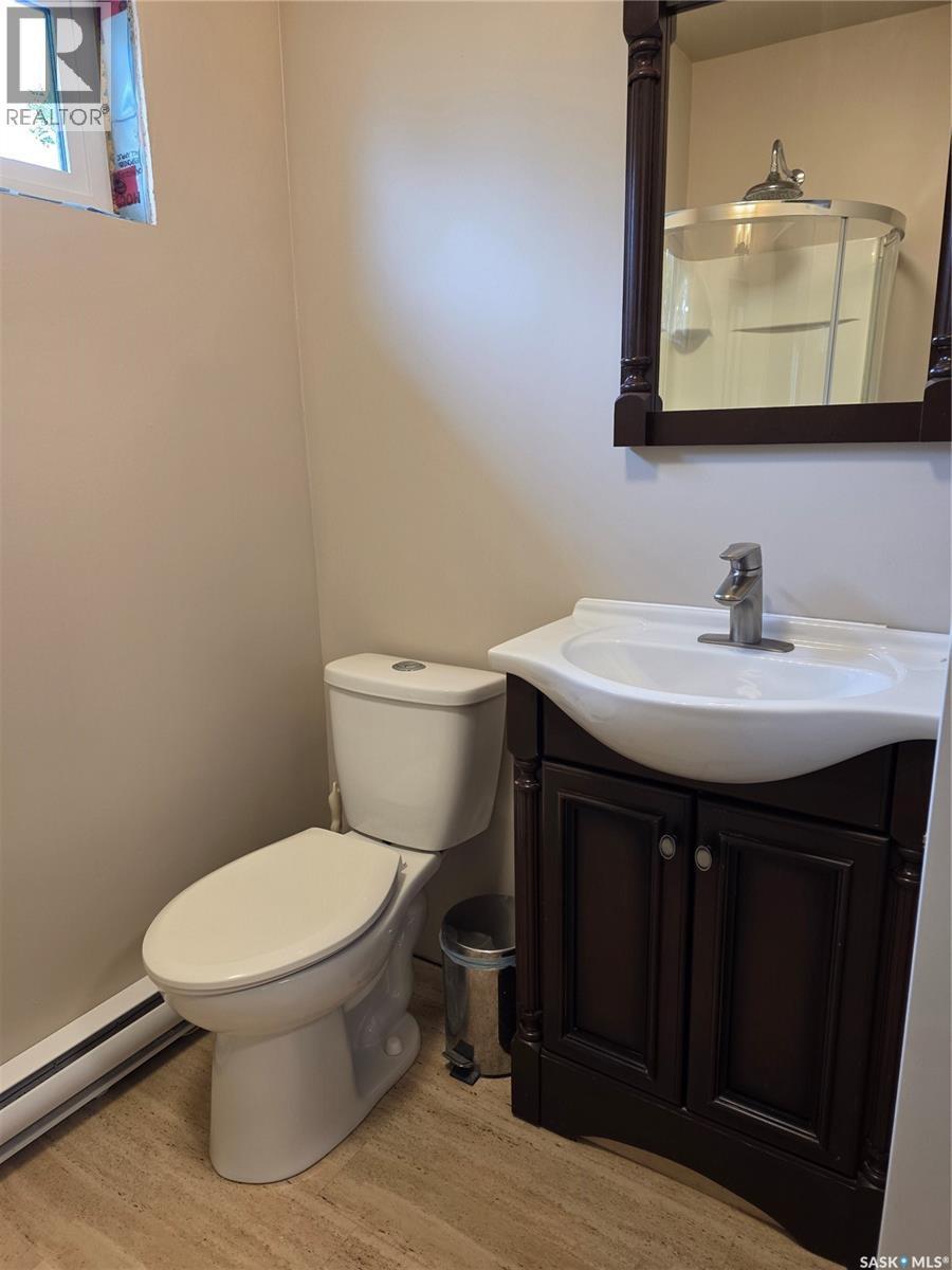 107 Mistusinne Crescent, Mistusinne, SK - Indoor Photo Showing Bathroom