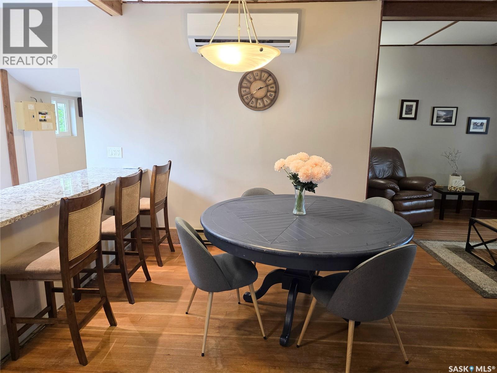 107 Mistusinne Crescent, Mistusinne, SK - Indoor Photo Showing Dining Room