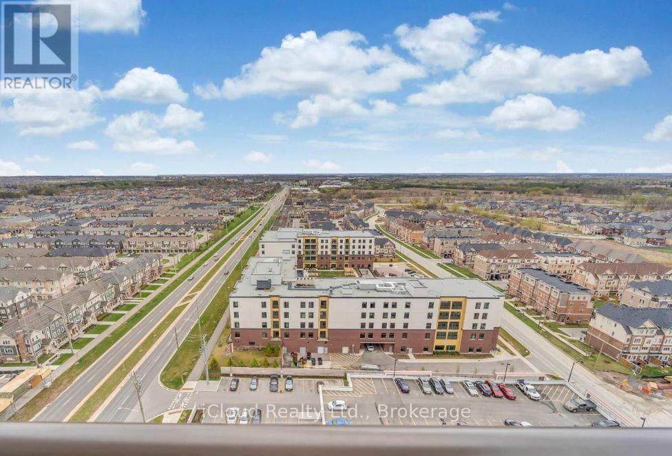 1917 - 2550 Simcoe Street N, Oshawa, ON - Outdoor With View