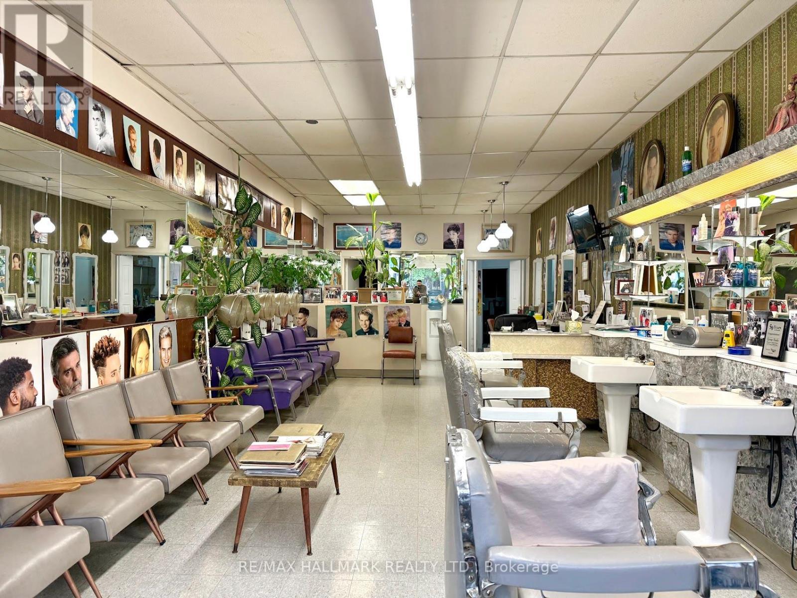 741 Queen Street E, Toronto, ON