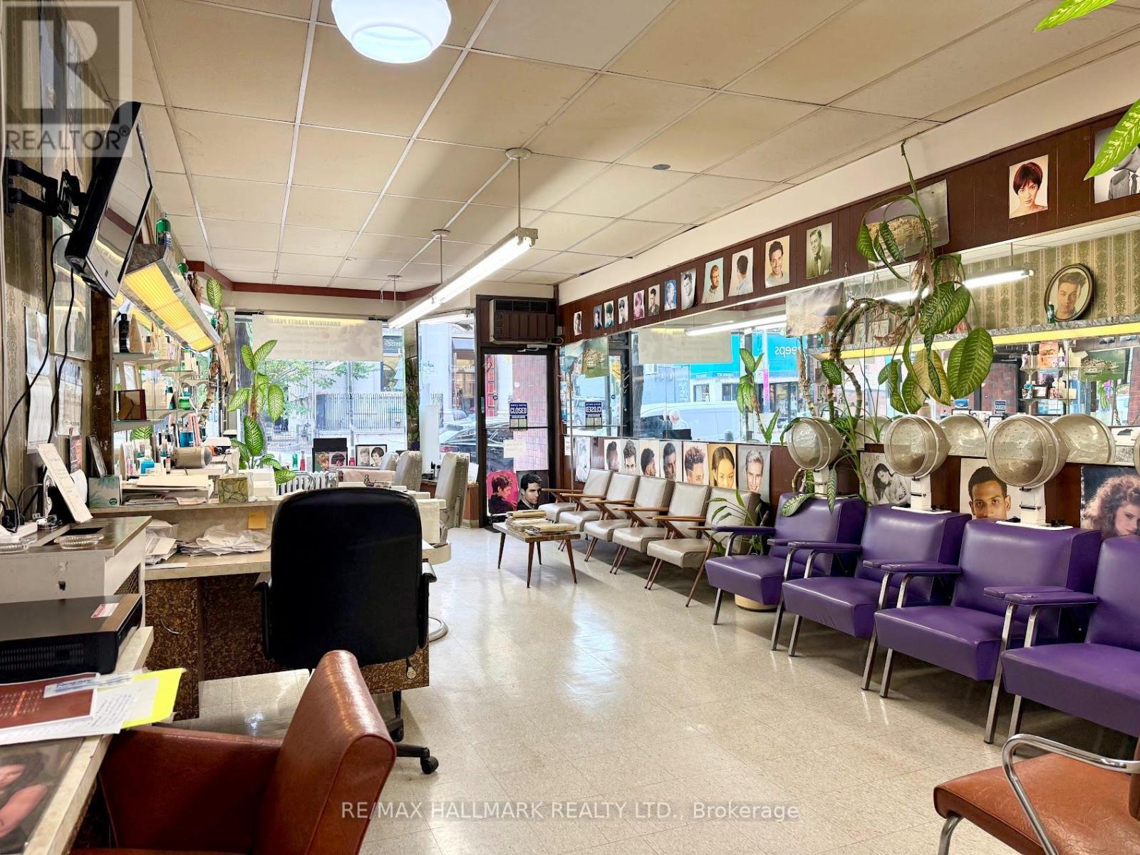 741 Queen Street E, Toronto, ON