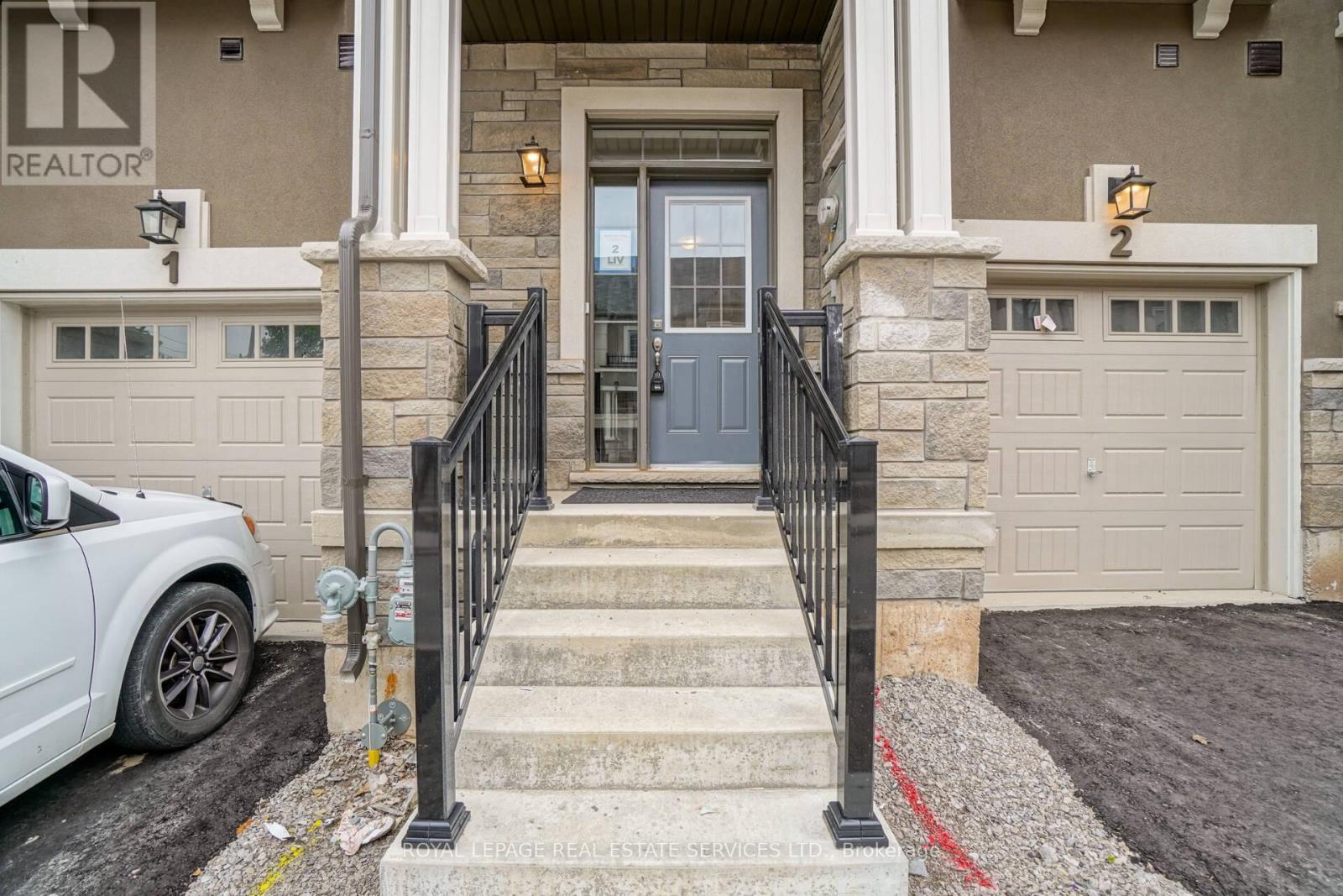 2 - 515 Garner Road W, Hamilton, ON - Outdoor