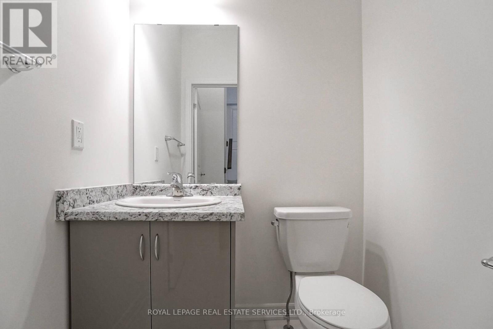 2 - 515 Garner Road W, Hamilton, ON - Indoor Photo Showing Bathroom