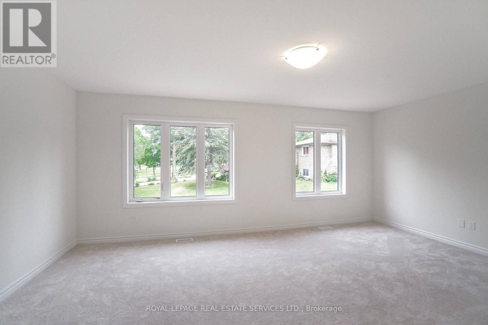 2 - 515 Garner Road W, Hamilton, ON - Indoor Photo Showing Other Room