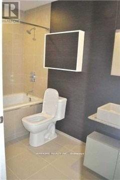 2506 - 75 St Nicholas Street, Toronto, ON - Indoor Photo Showing Bathroom