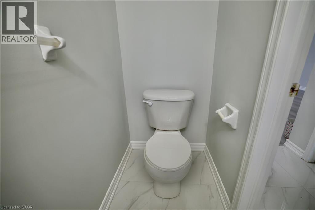 619 Wild Ginger Avenue Unit# A3 Upunit, Waterloo, ON - Indoor Photo Showing Bathroom