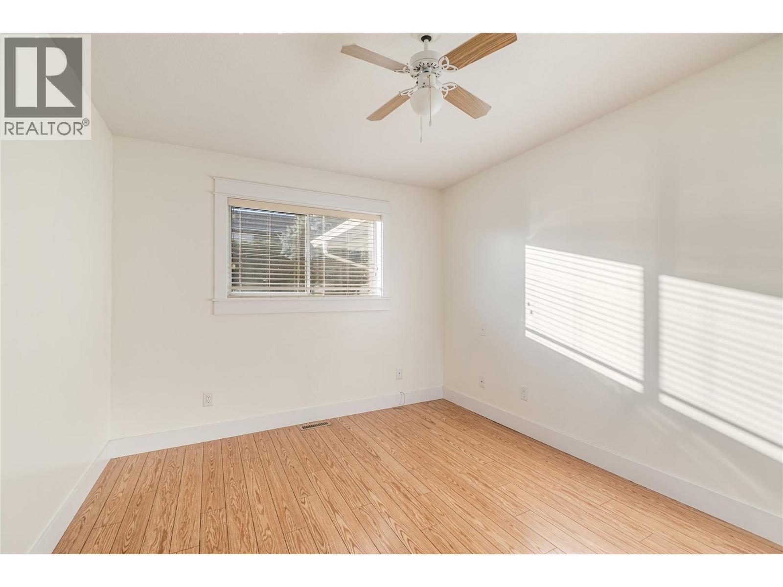 970 Keyes Court, Rutland, BC - Indoor Photo Showing Other Room