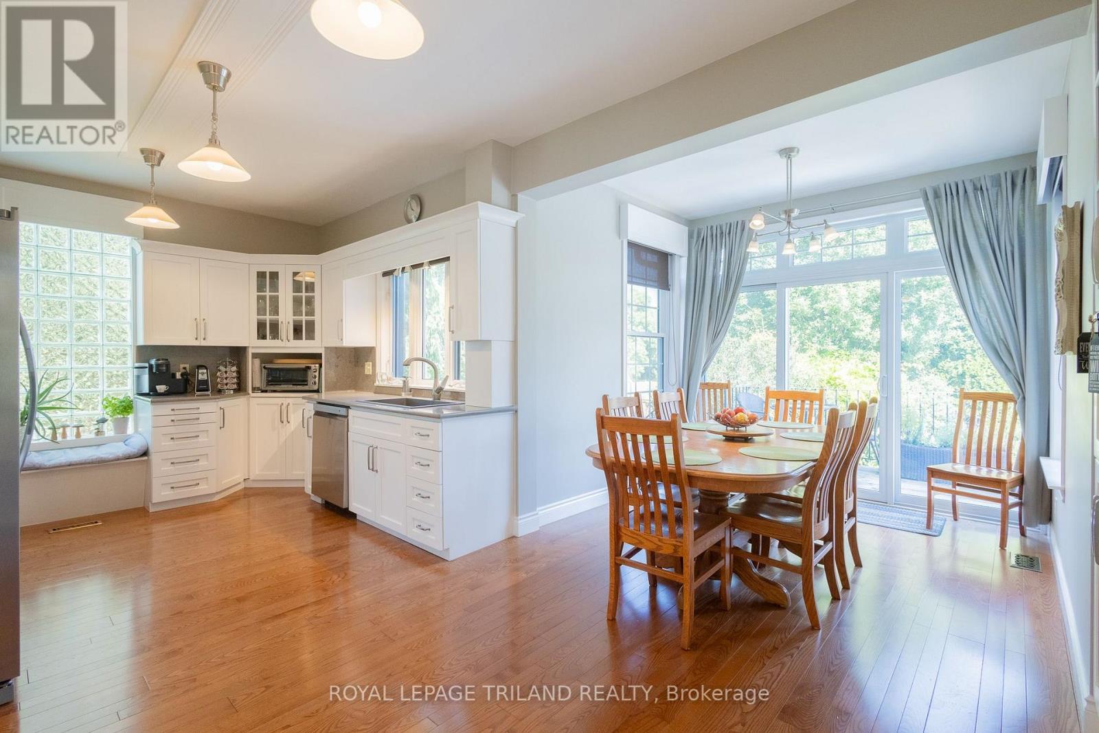 264 George Street, North Middlesex (Parkhill), ON - Indoor