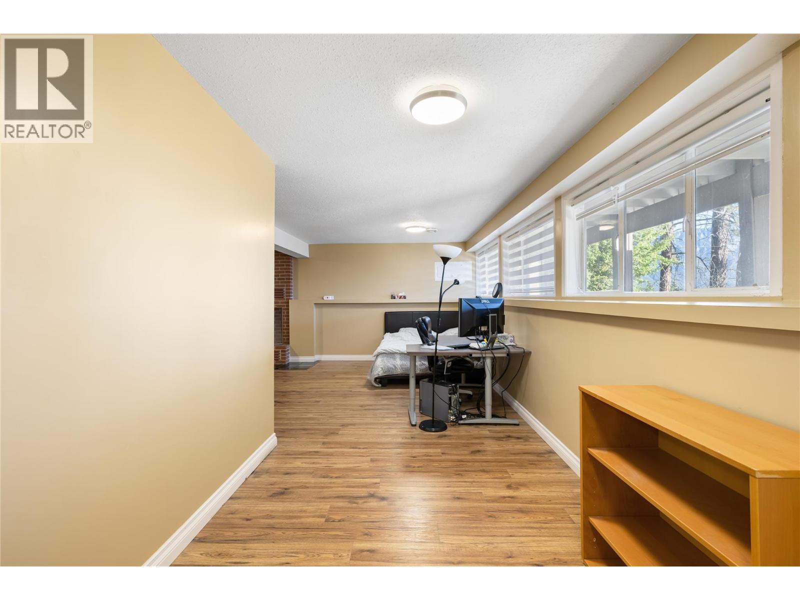 2424 Crawford Street, Creston, BC - Indoor Photo Showing Other Room